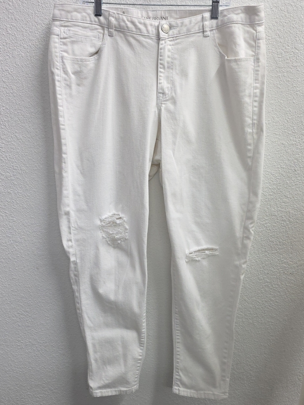 Lane Bryant White Distressed Denim Jeans Women's Plus Size 18 Boyfriend